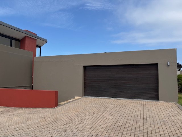4 Bedroom Property for Sale in Oubaai Western Cape